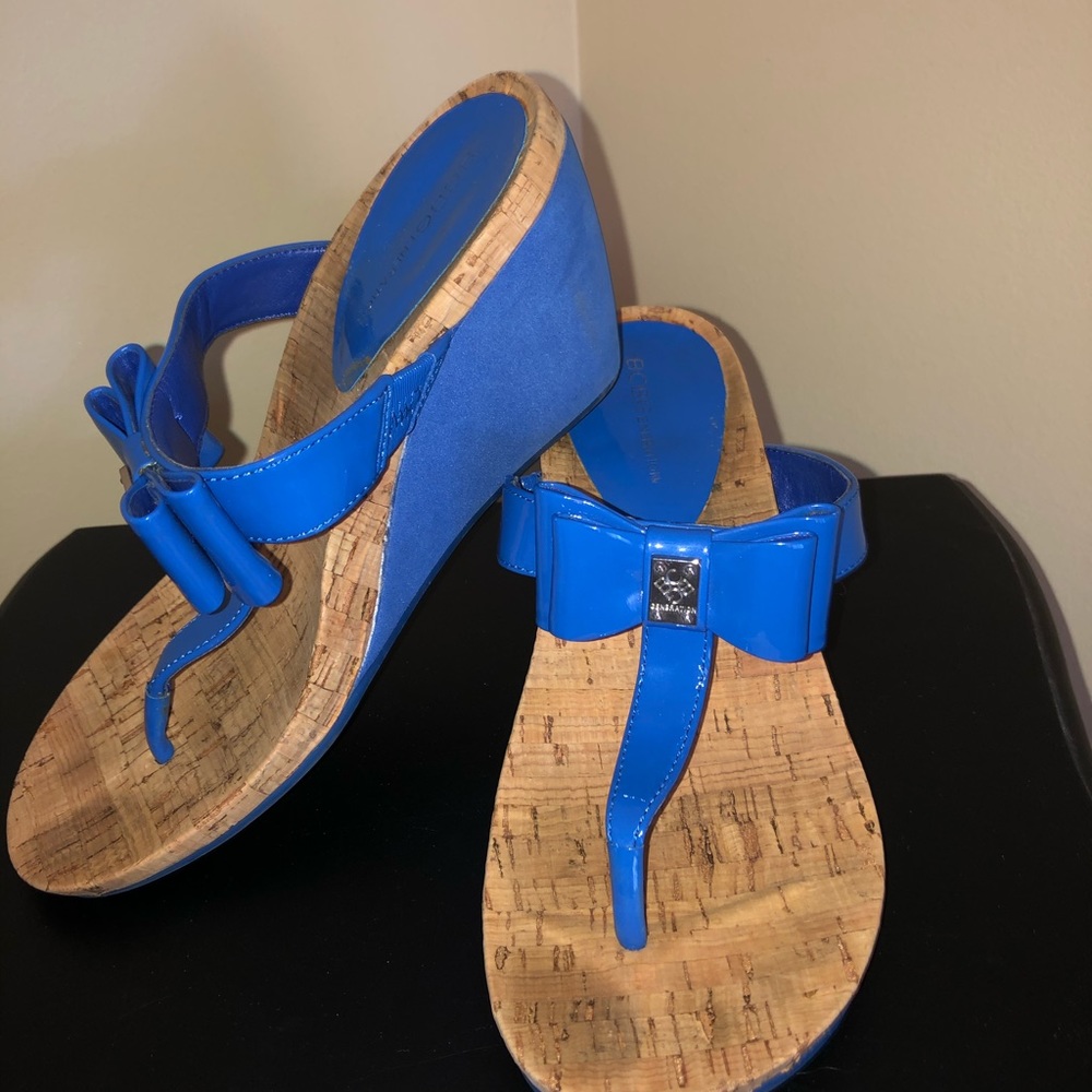 BCBGeneration periwinkle wedge sandal